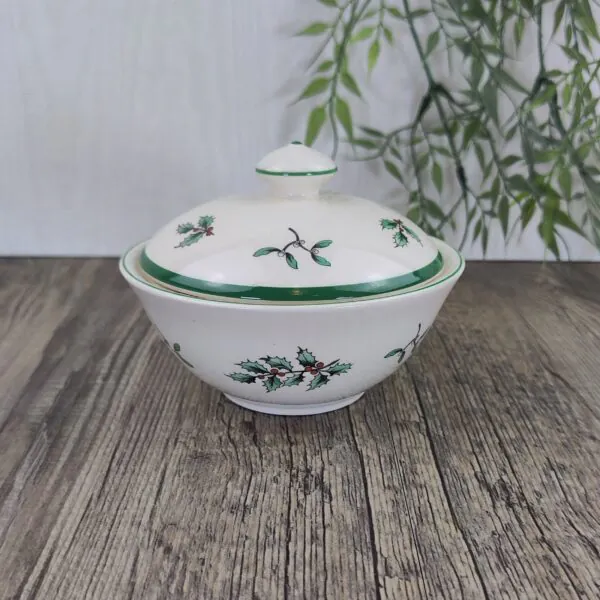 Spode Christmas Tree Suikerpot met Deksel rond 1 Spode Christmas Tree Suikerpot met Deksel rond 1