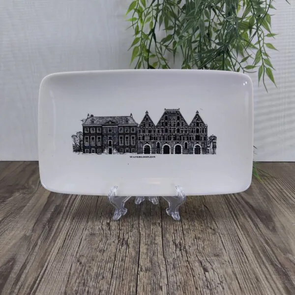Villeroy & Boch Amsterdam Cakeschaal Waterlooplein 1 Villeroy & Boch Amsterdam Cakeschaal Waterlooplein 1