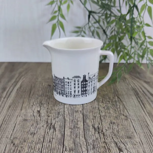 Villeroy & Boch Amsterdam Melk- Roomkannetje Herengracht 483-507 1 Villeroy & Boch Amsterdam Melk- Roomkannetje Herengracht 483-507 1