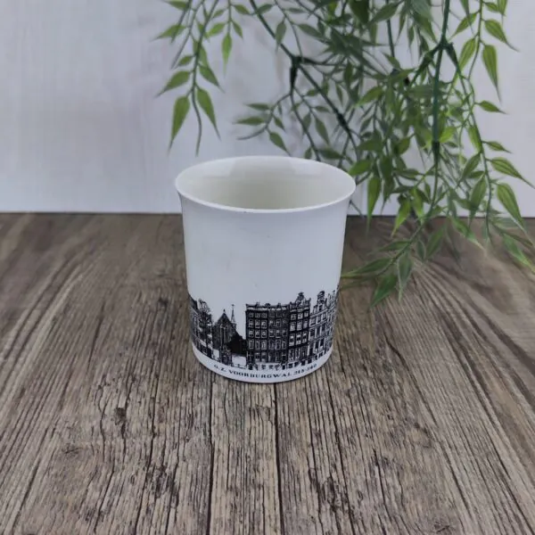 Villeroy & Boch Amsterdam Mok met Oor O.Z. Voorburgwal 213-249 2