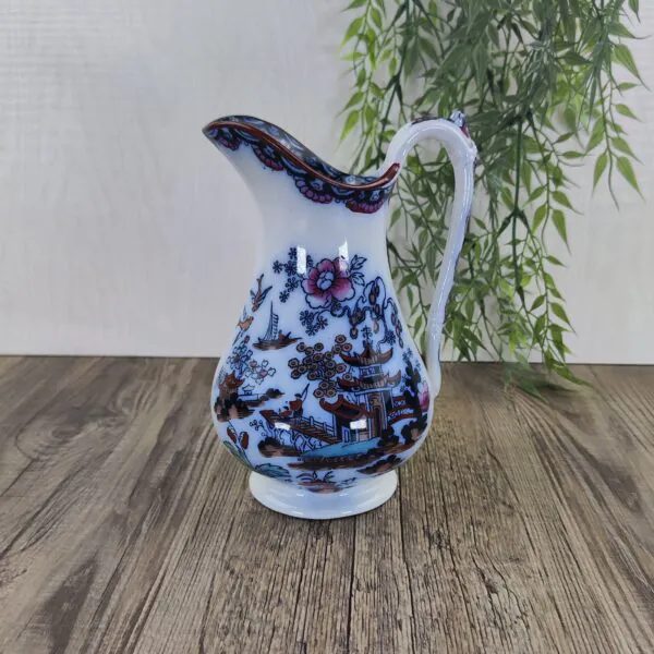 Wedgwood Chusan Karaf circa 1890 1 Wedgwood Chusan Karaf circa 1890 1
