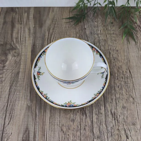 Wedgwood Osborne Kop & Schotel Leigh 2