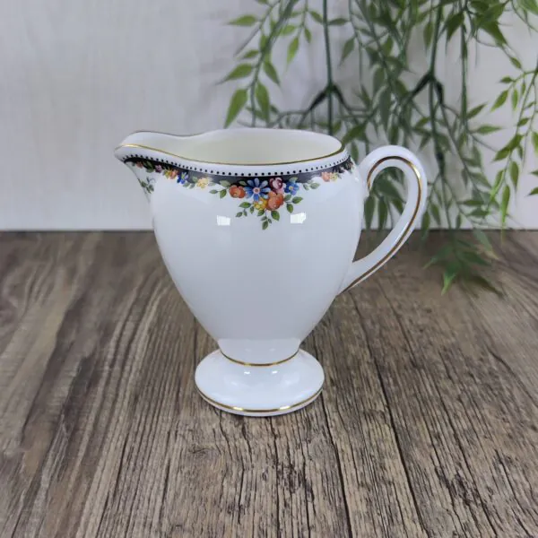 Wedgwood Osborne Melk- Roomkannetje 1 Wedgwood Osborne Melk- Roomkannetje 1
