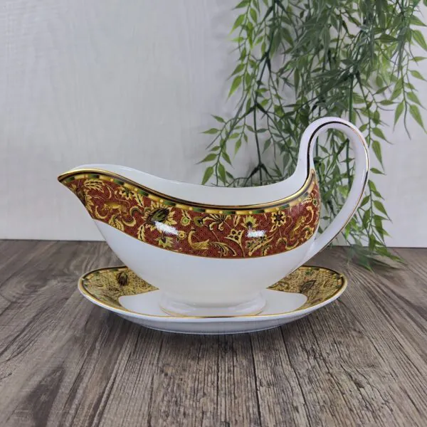 Wedgwood Persia Saus- Juskom met losse Schotel 1 Wedgwood Persia Saus- Juskom met losse Schotel 1