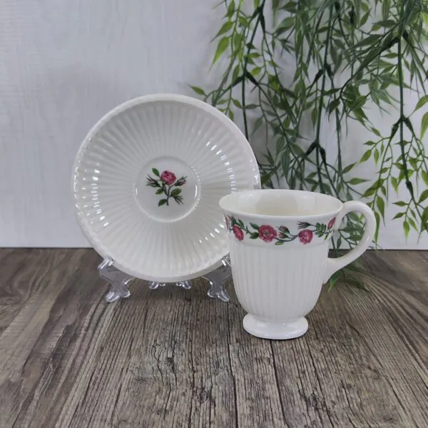 Wedgwood Rosalind Koffiekop & schotel 3 Wedgwood Rosalind Koffiekop & schotel 3