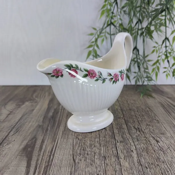 Wedgwood Rosalind Sauskom Juskom 3 Wedgwood Rosalind Sauskom Juskom 3