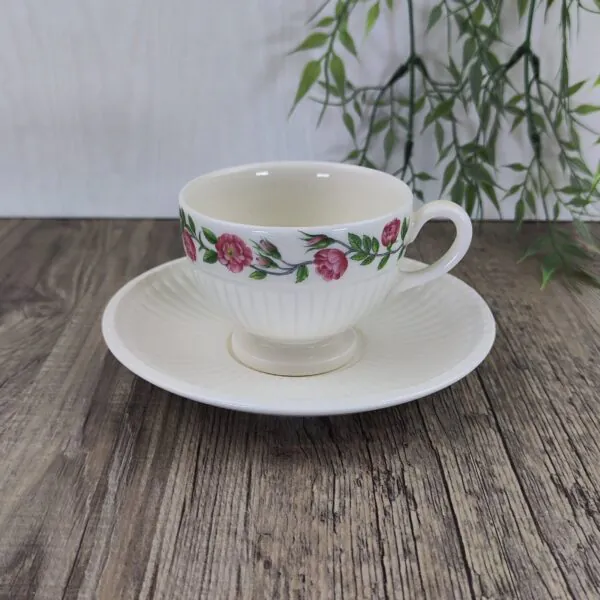 Wedgwood Rosalind Theekop & schotel 1 Wedgwood Rosalind Theekop & schotel 1