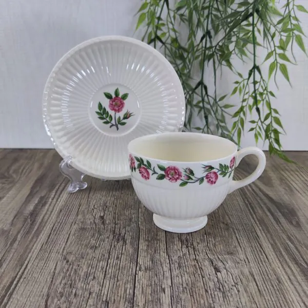 Wedgwood Rosalind Theekop & schotel 9cm 3