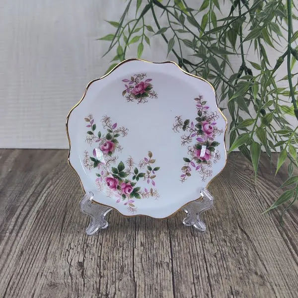 Royal Albert Lavender Rose Bonbonbordje Theetip ster 1 Royal Albert Lavender Rose Bonbonbordje Theetip ster 1