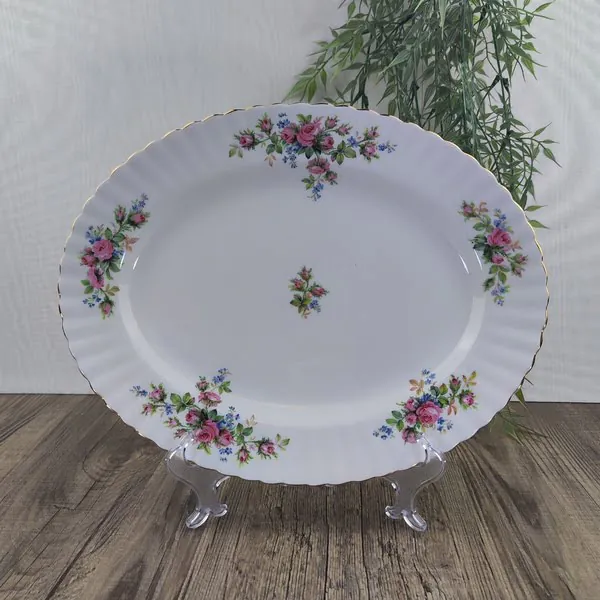 Royal Albert Moss Rose Serveerschaal 33cm 1 Royal Albert Moss Rose Serveerschaal 33cm 1