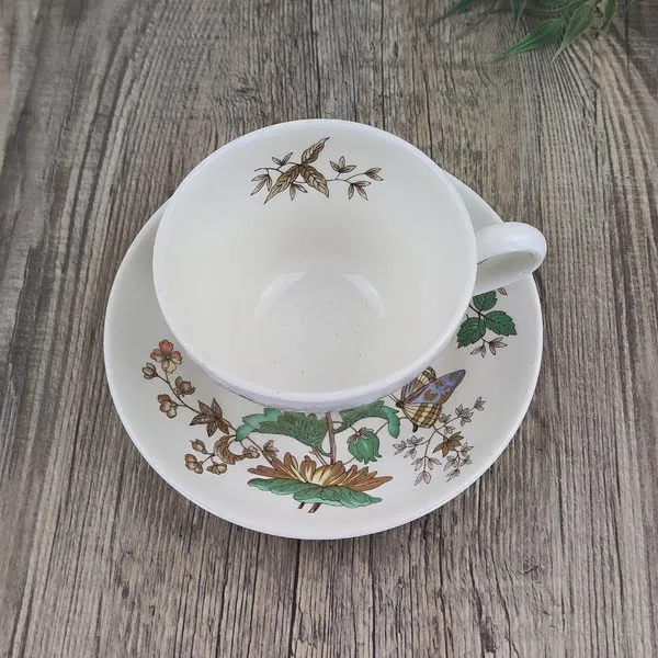 Wedgwood Charnwood Theekop en Schotel 2