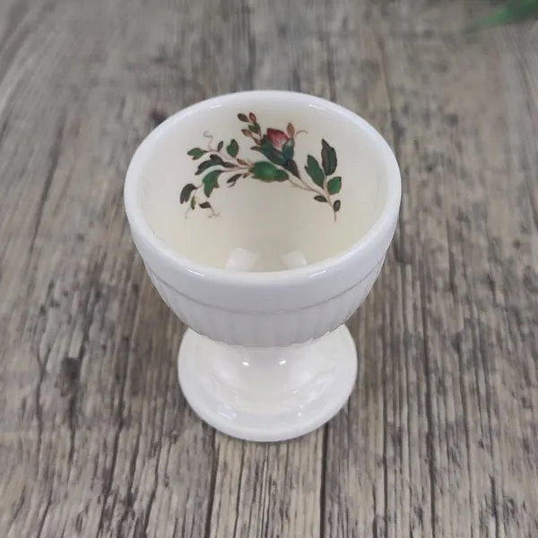 Wedgwood Conway Eierdopje type I 2