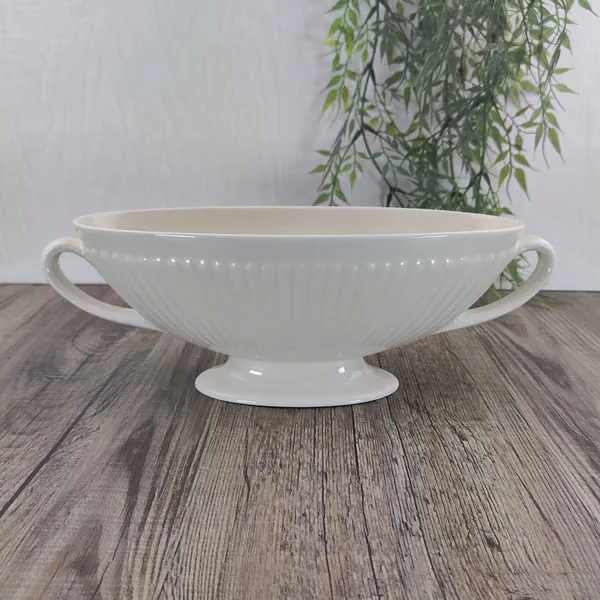 Wedgwood Edme Mantelvaas 1