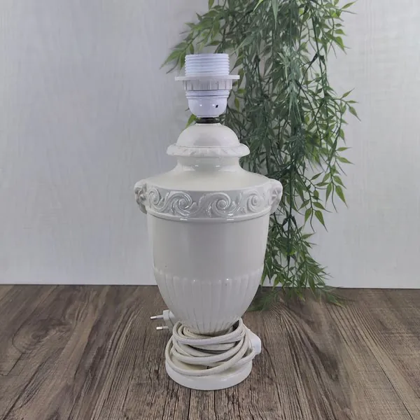 Wedgwood Edme Schemerlamp Tafellamp breed Ramskop 1