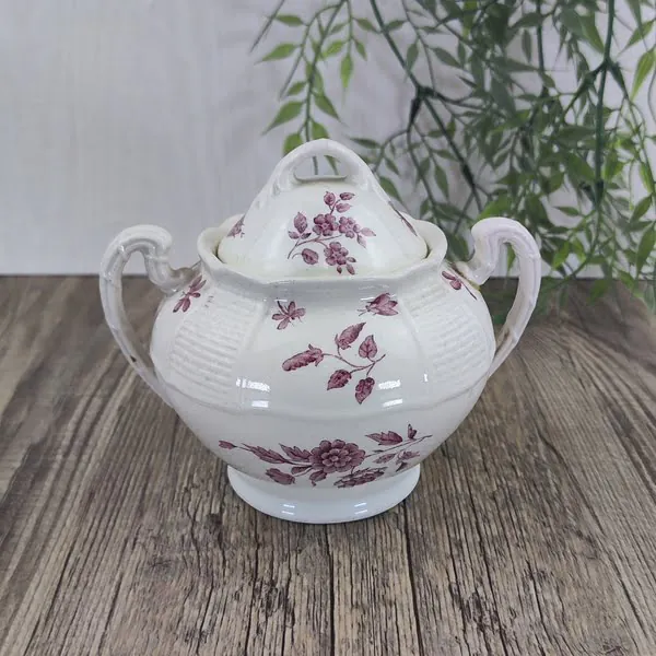 Wedgwood Onbekend Suikerpot met Deksel 1 Wedgwood Onbekend Suikerpot met Deksel 1
