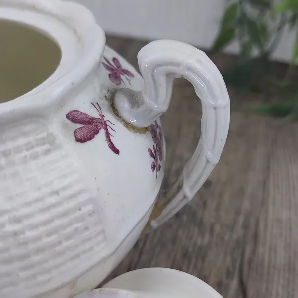 Wedgwood Onbekend Suikerpot met Deksel 4 Wedgwood Onbekend Suikerpot met Deksel 4