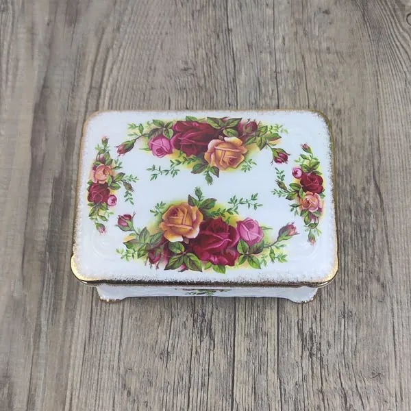 Royal Albert Old Country Roses Lepeldoosje Sieradendoosje 2