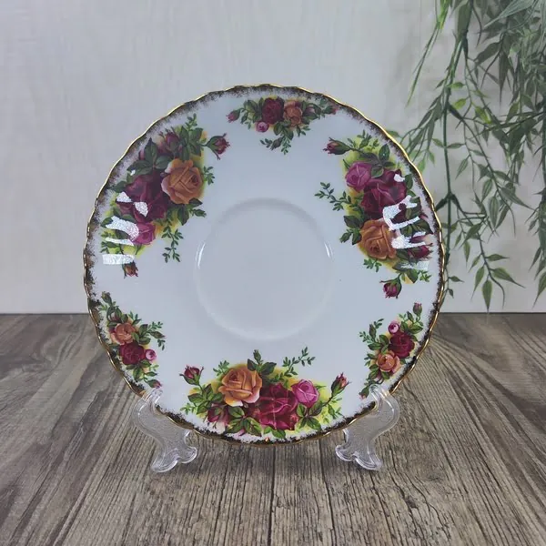 Royal Albert Old Country Roses Schotel voor Soepkom Royal Albert Old Country Roses Schotel voor Soepkom