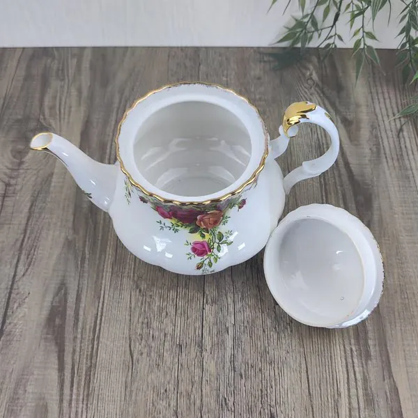 Royal Albert Old Country Roses Theepot 3 Royal Albert Old Country Roses Theepot 3