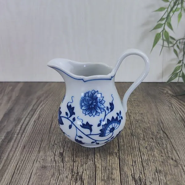 Hutschenreuther Zwiebelmuster Melk- Roomkannetje 1
