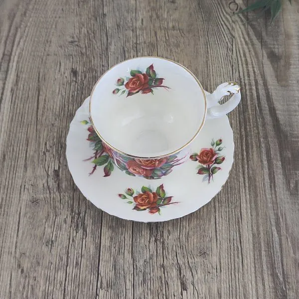Royal Albert Centennial Rose Dameskop & schotel 2