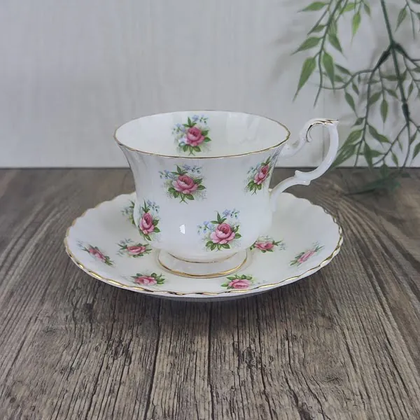 Royal Albert Forget Me Not Rose Herenkop & schotel 1 Royal Albert Forget Me Not Rose Herenkop & schotel 1