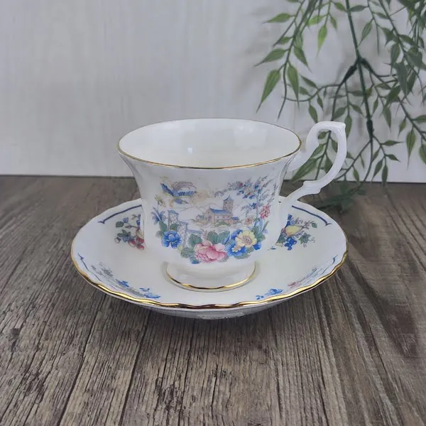 Royal Albert Songbird Herenkop & schotel 1 Royal Albert Songbird Herenkop & schotel 1