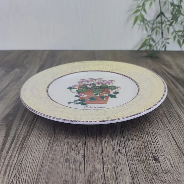 Wedgwood Sarah’s Garden Ontbijtbord Viola Tricolor 2