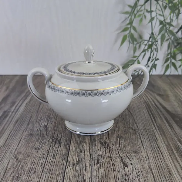 Rosenthal Aida 2233 Suikerpot met Deksel 1 Rosenthal Aida 2233 Suikerpot met Deksel 1