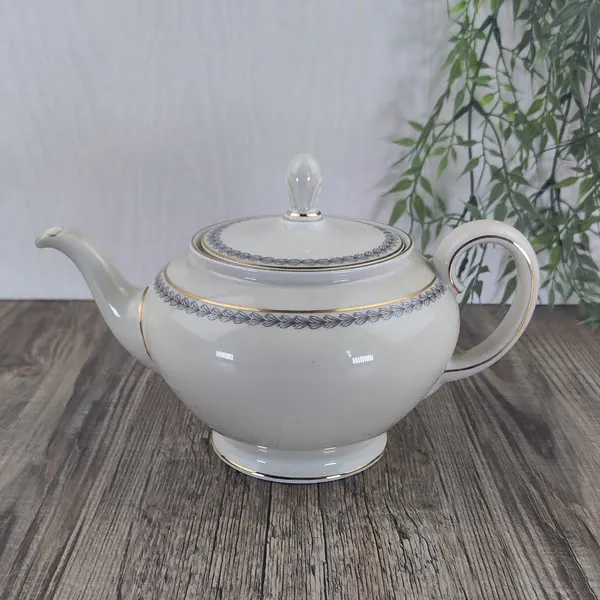 Rosenthal Aida 2233 Theepot 1 Rosenthal Aida 2233 Theepot 1