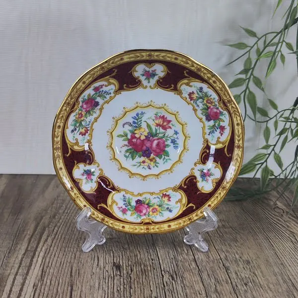 Royal Albert Lady Hamilton Schotel voor Kopje Ø 8 cm Royal Albert Lady Hamilton Schotel voor Kopje Ø 8 cm