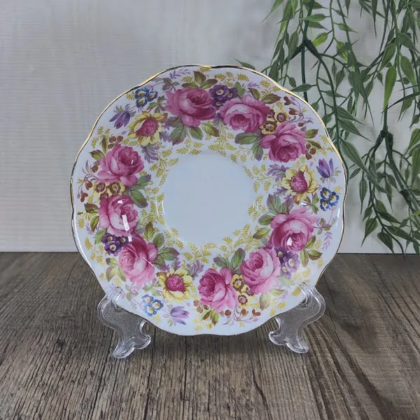 Royal Albert Serena Schotel voor kopje Ø 9 cm Royal Albert Serena Schotel voor kopje Ø 9 cm