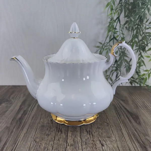 Royal Albert Val d’Or Theepot 1,2L 1 Royal Albert Val d’Or Theepot 1,2L 1