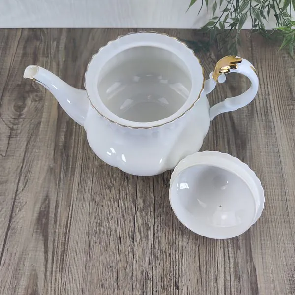 Royal Albert Val d’Or Theepot 1,2L 3 Royal Albert Val d’Or Theepot 1,2L 3