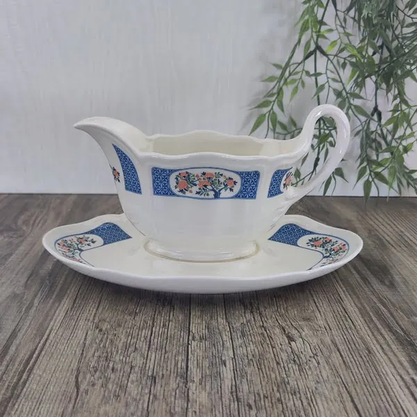Wedgwood Kyoto Sauciere Juskom vaste Schotel 1 Wedgwood Kyoto Sauciere Juskom vaste Schotel 1