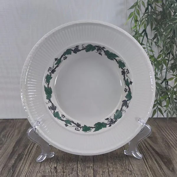 Wedgwood Stratford Diep Bord 20cm 1 Wedgwood Stratford Diep Bord 20cm 1