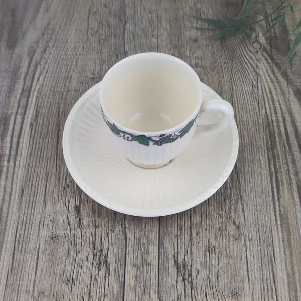 Wedgwood Stratford Espressokop & Schotel 2