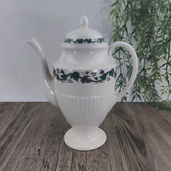 Wedgwood Stratford Koffiepot 1 Wedgwood Stratford Koffiepot 1