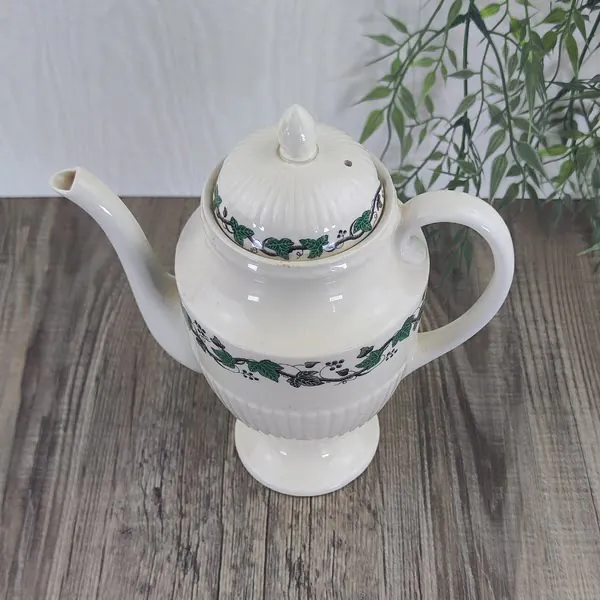 Wedgwood Stratford Koffiepot 2