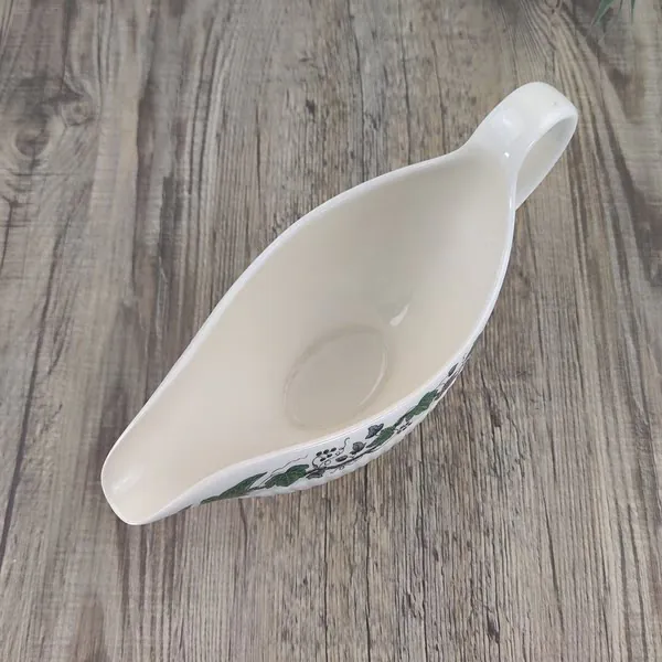 Wedgwood Stratford Sauciere Juskom 3 Wedgwood Stratford Sauciere Juskom 3