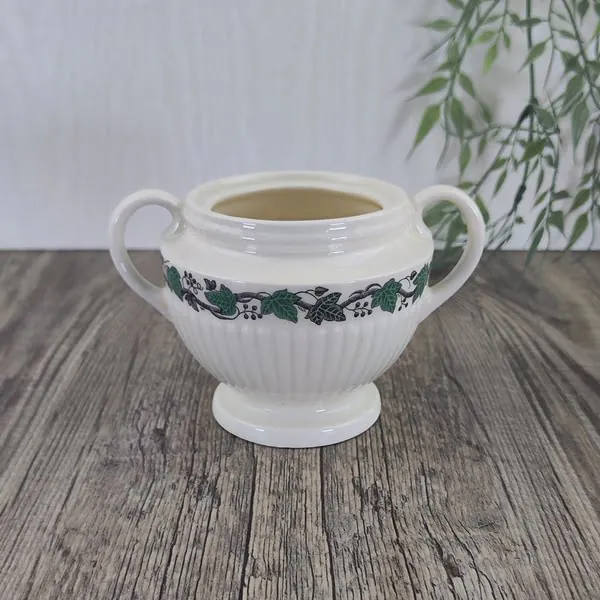 Wedgwood Stratford Suikerpot zonder Deksel 1 Wedgwood Stratford Suikerpot zonder Deksel 1